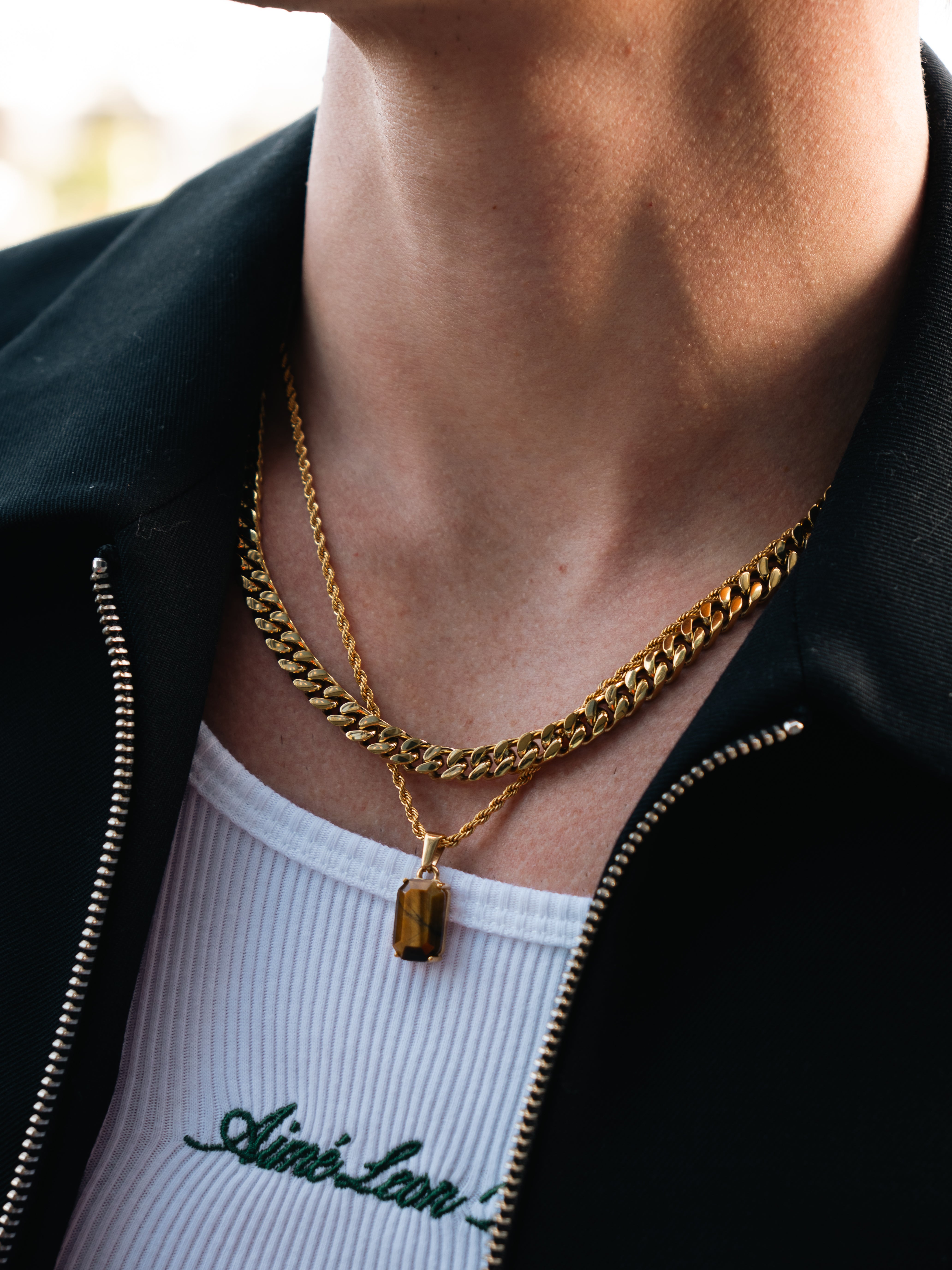 EMBR PENDANT (GOLD)