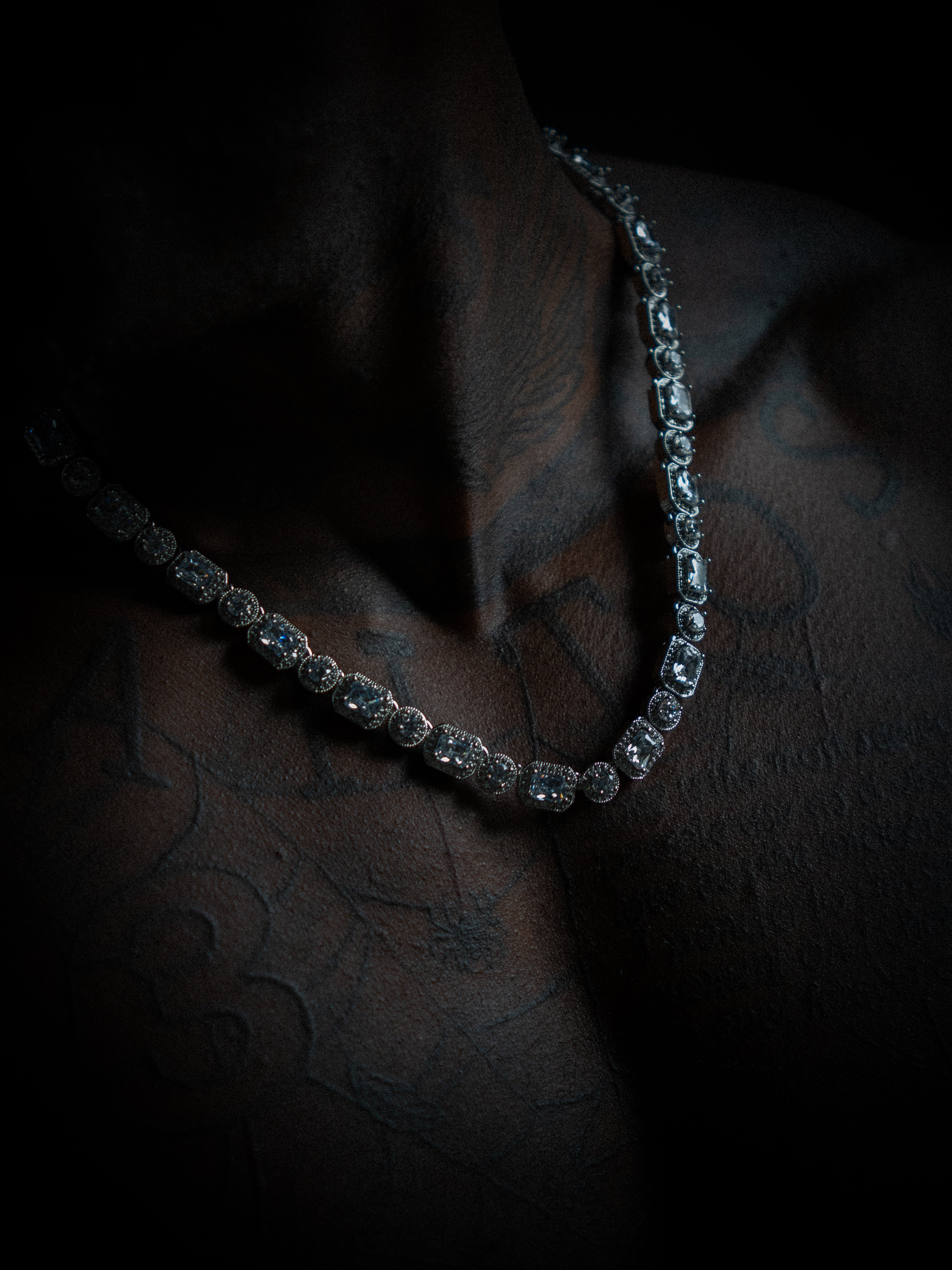 BAGUETTE ICED SET (WHITE GOLD) 10MM