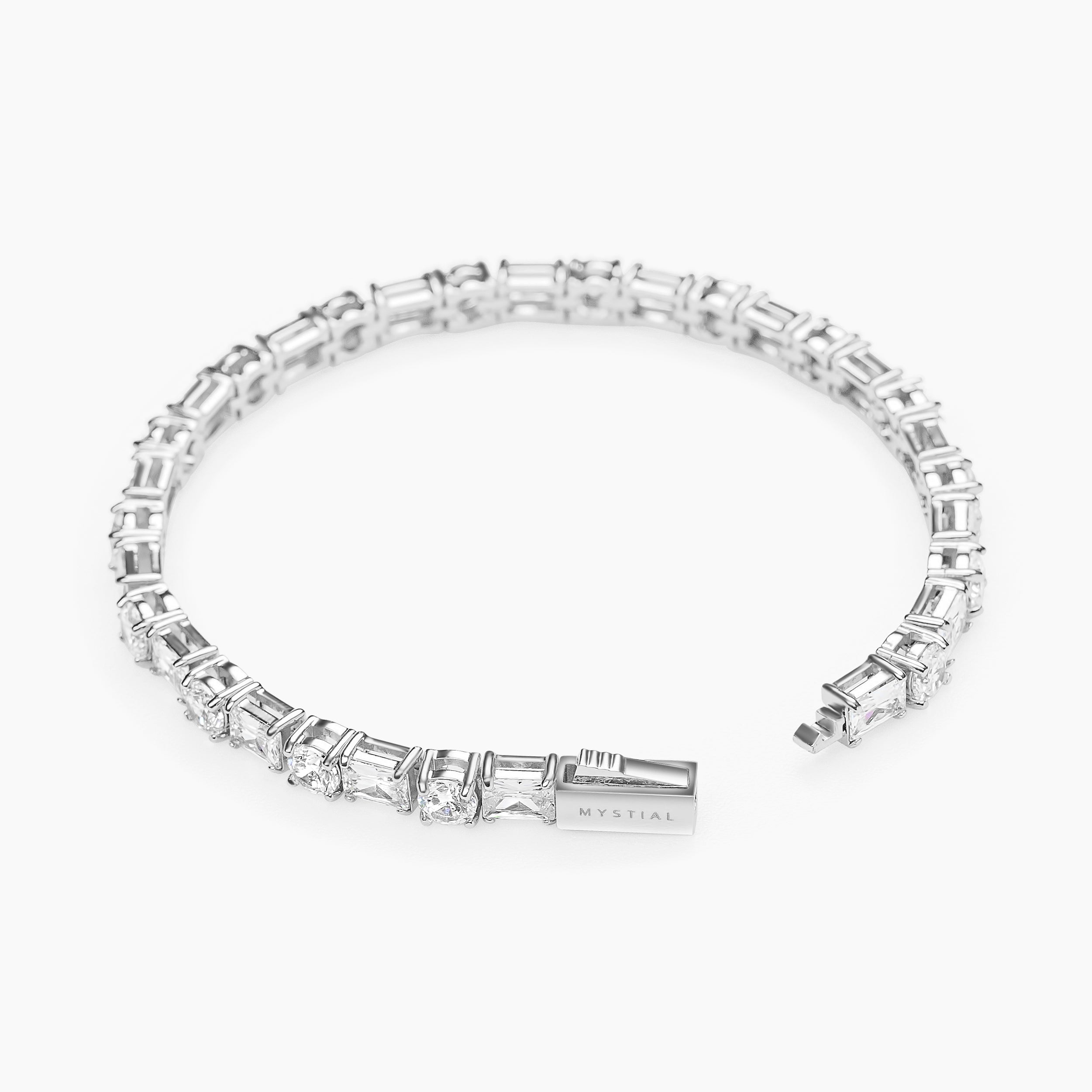 CLUSTERED TENNIS BRACELET (WHITE GOLD) 5MM