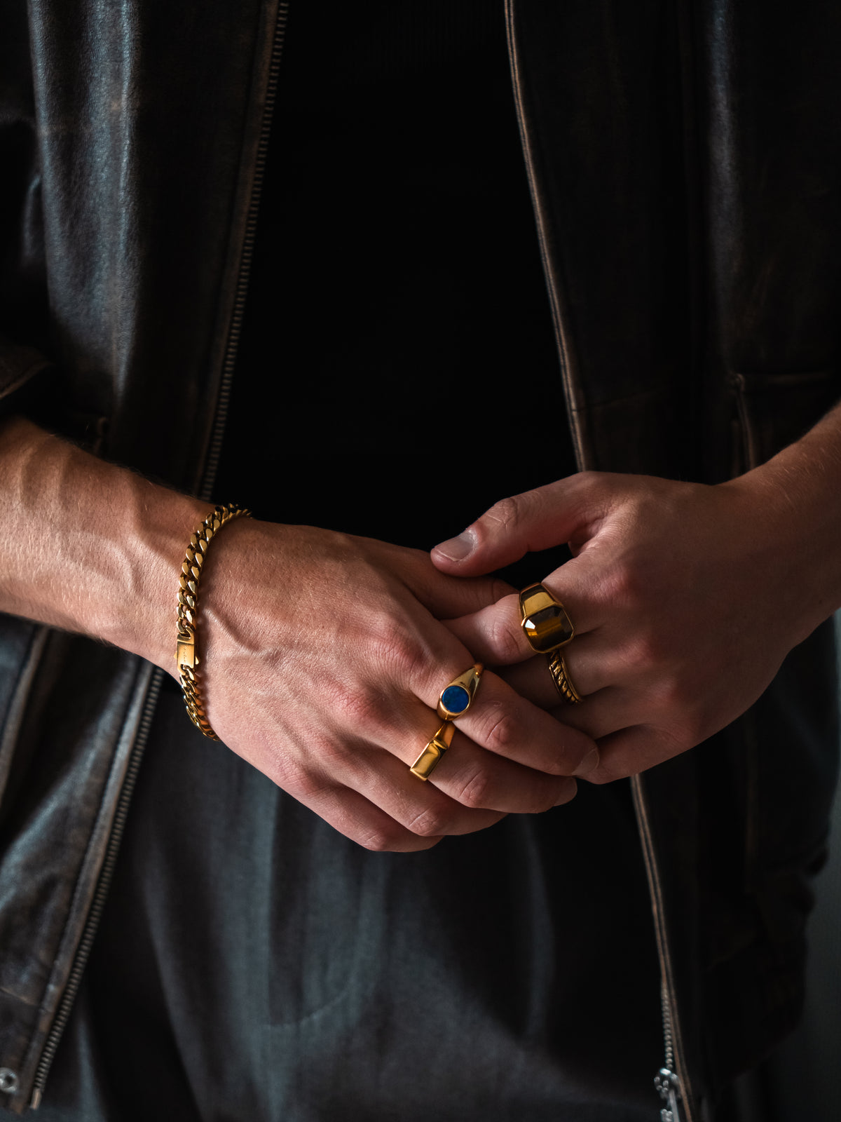TYRIX RING (GOLD)