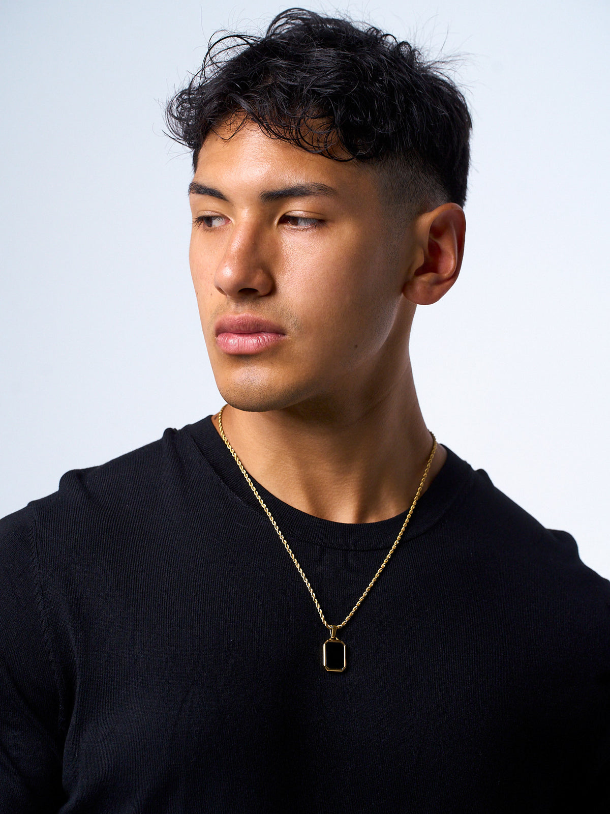 SLATE ONYX PENDANT (GOLD)