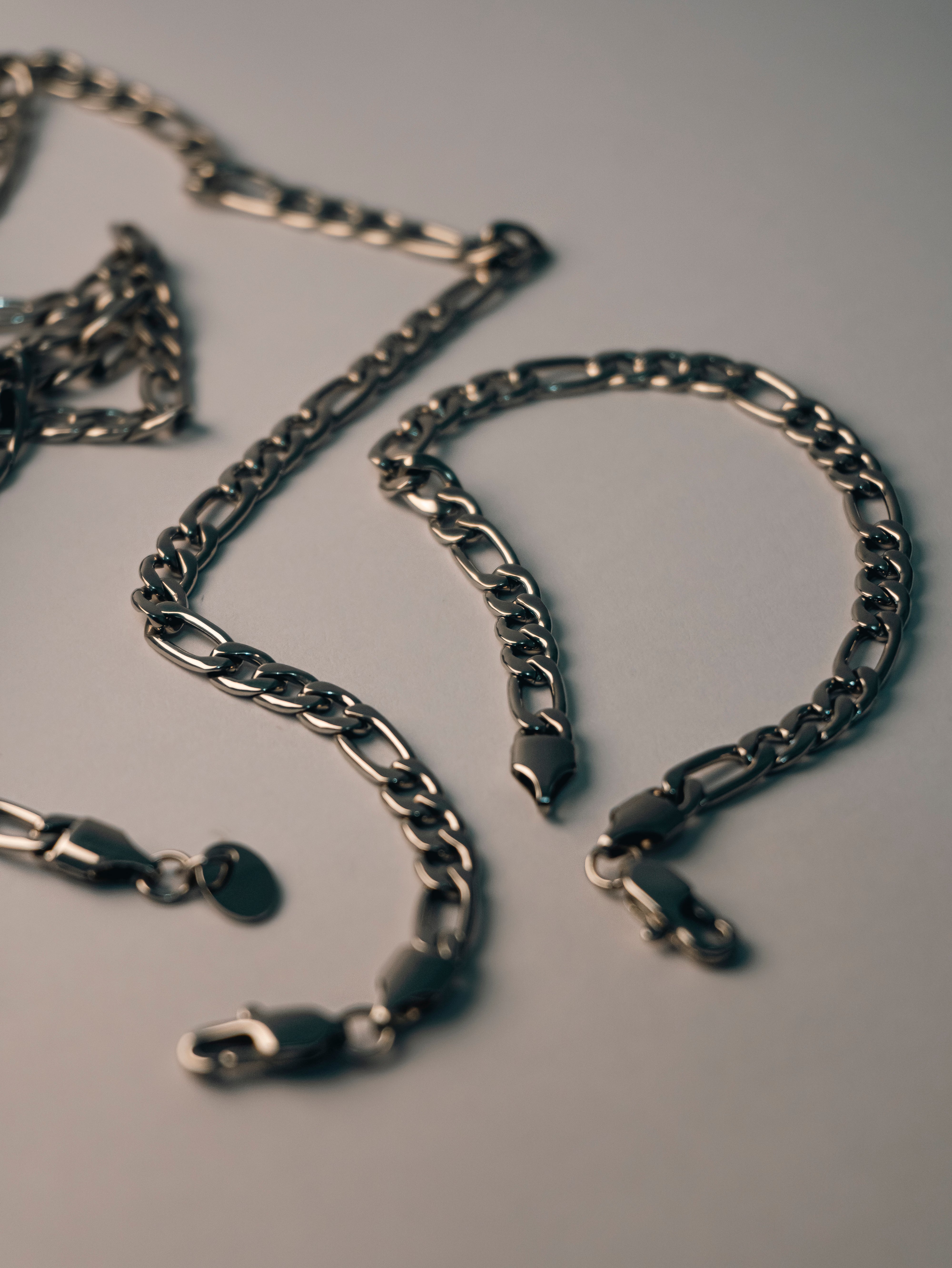 FIGARO CHAIN (WHITE GOLD) 5MM