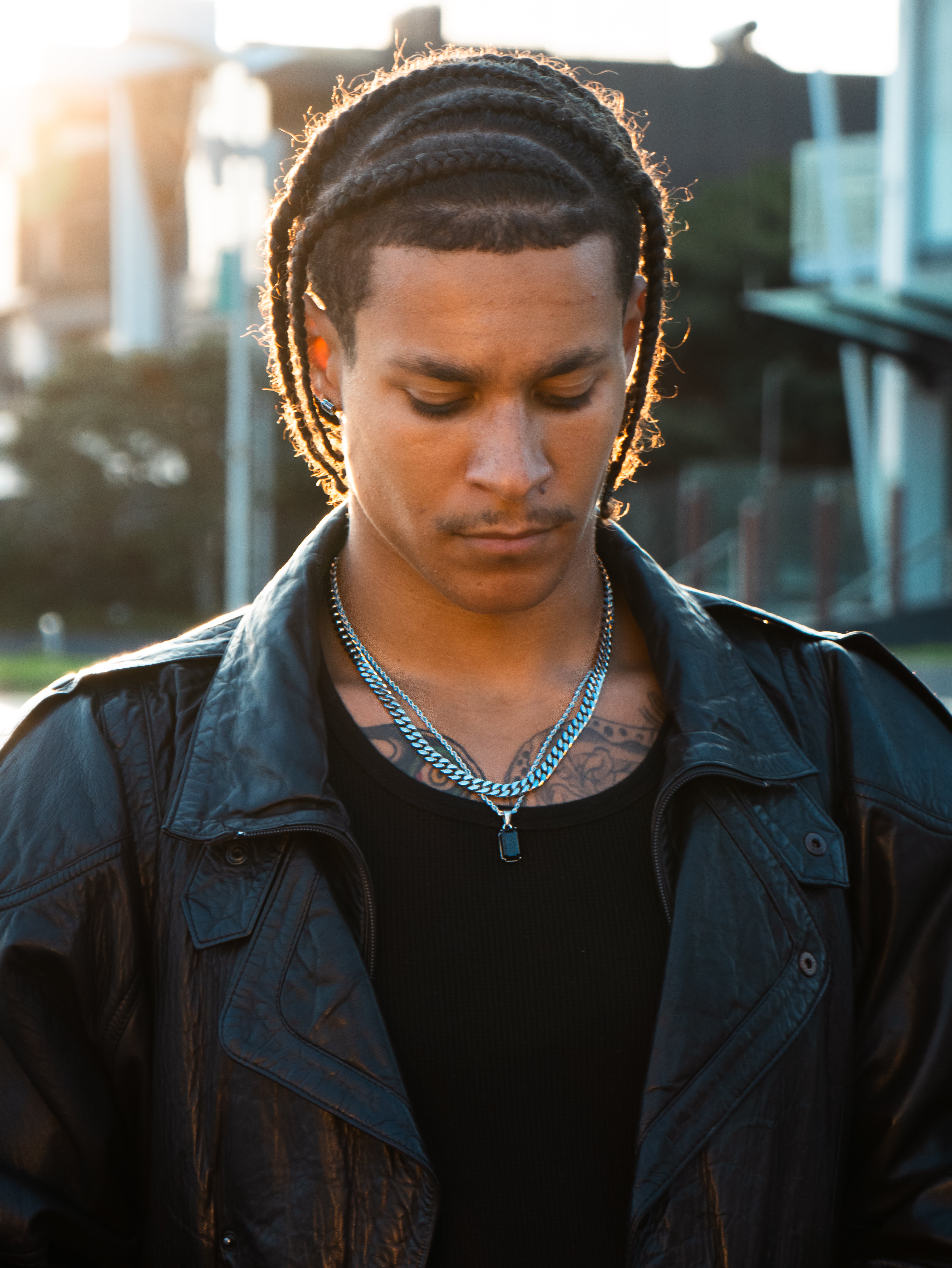 NOVA ONYX PENDANT (WHITE GOLD)