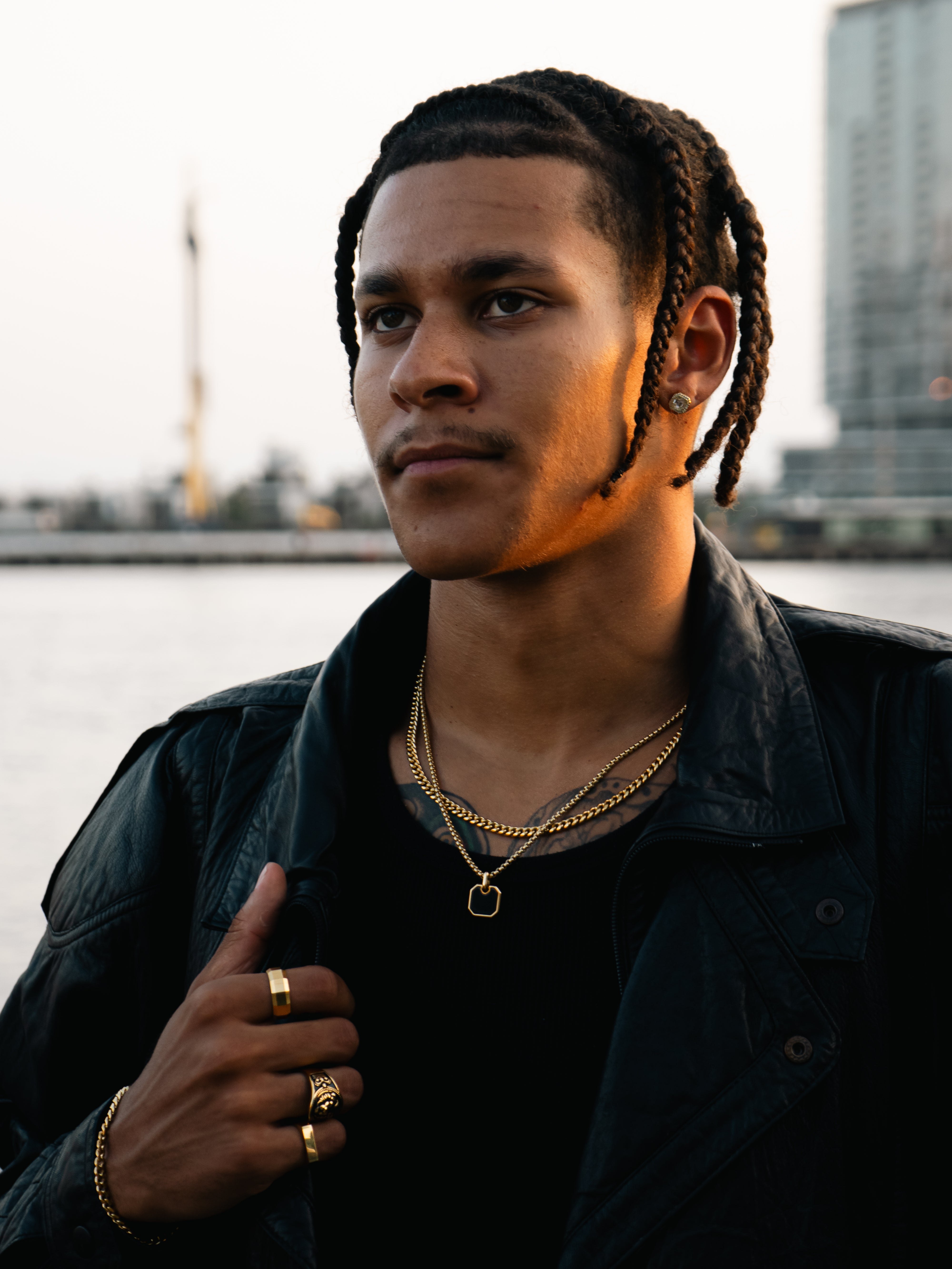 SOLARIS STUDS (GOLD)