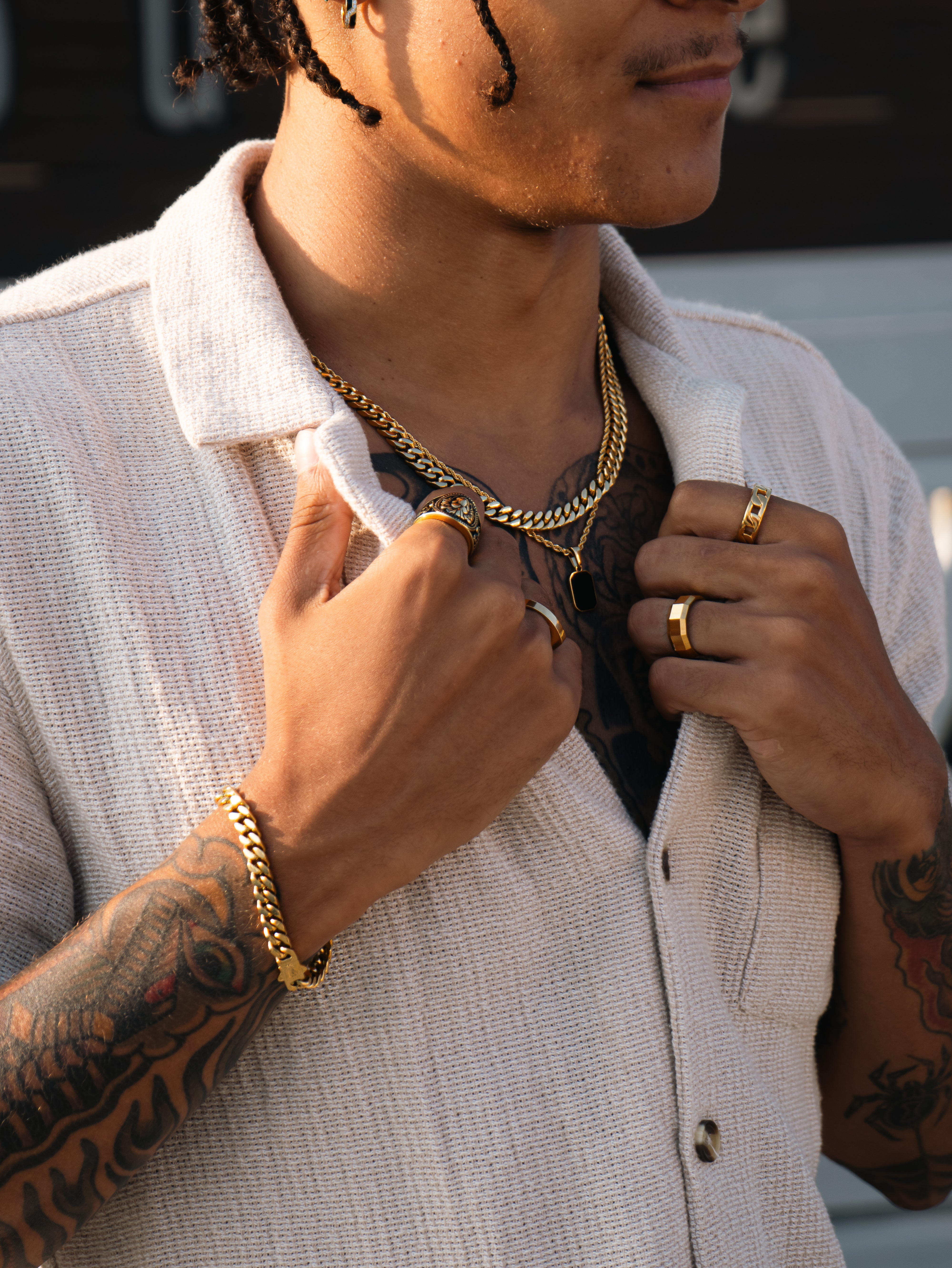 CLASSIC ANGULAR RING (GOLD)