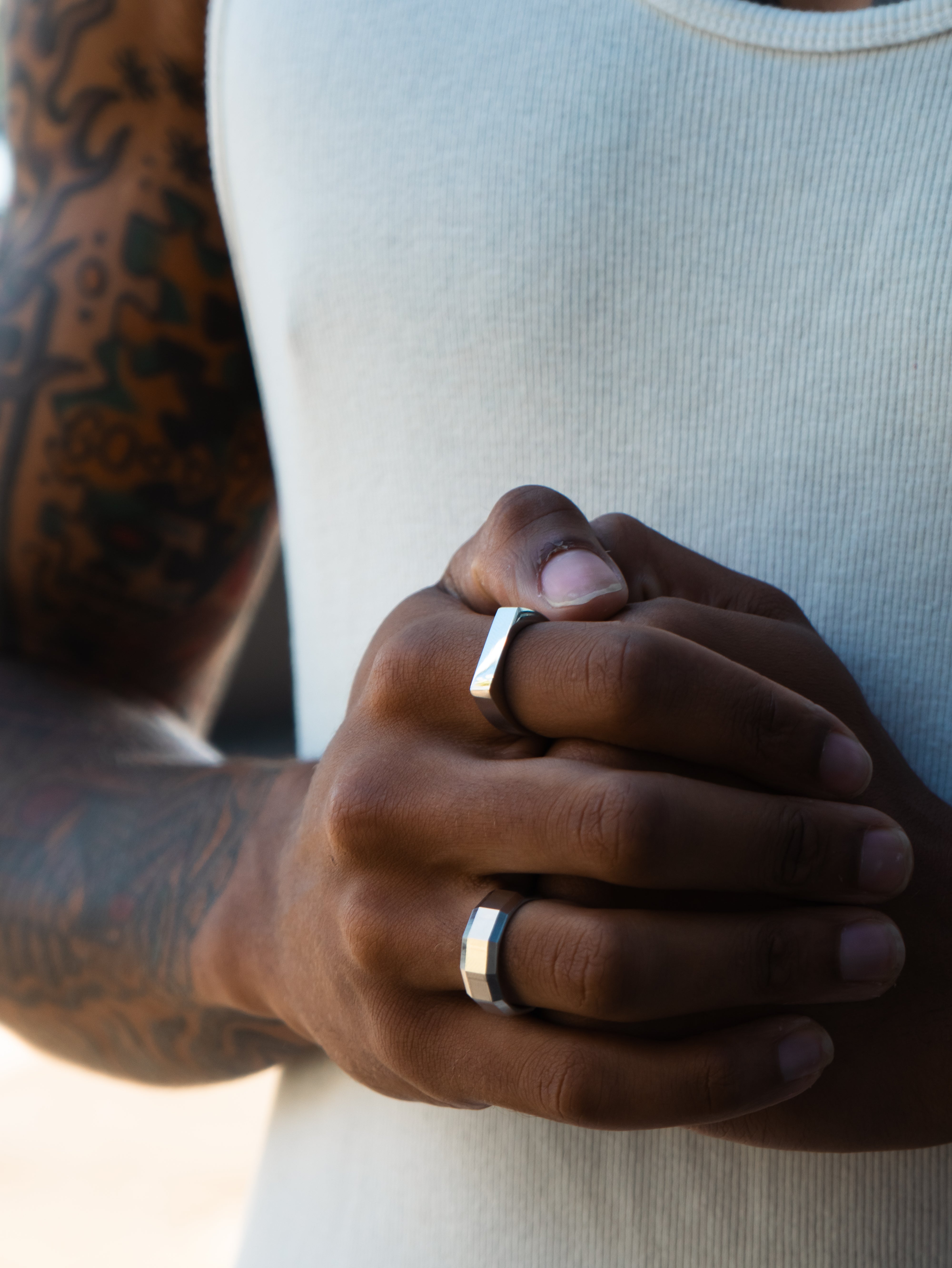 SLATE SIGNET RING (WHITE GOLD)