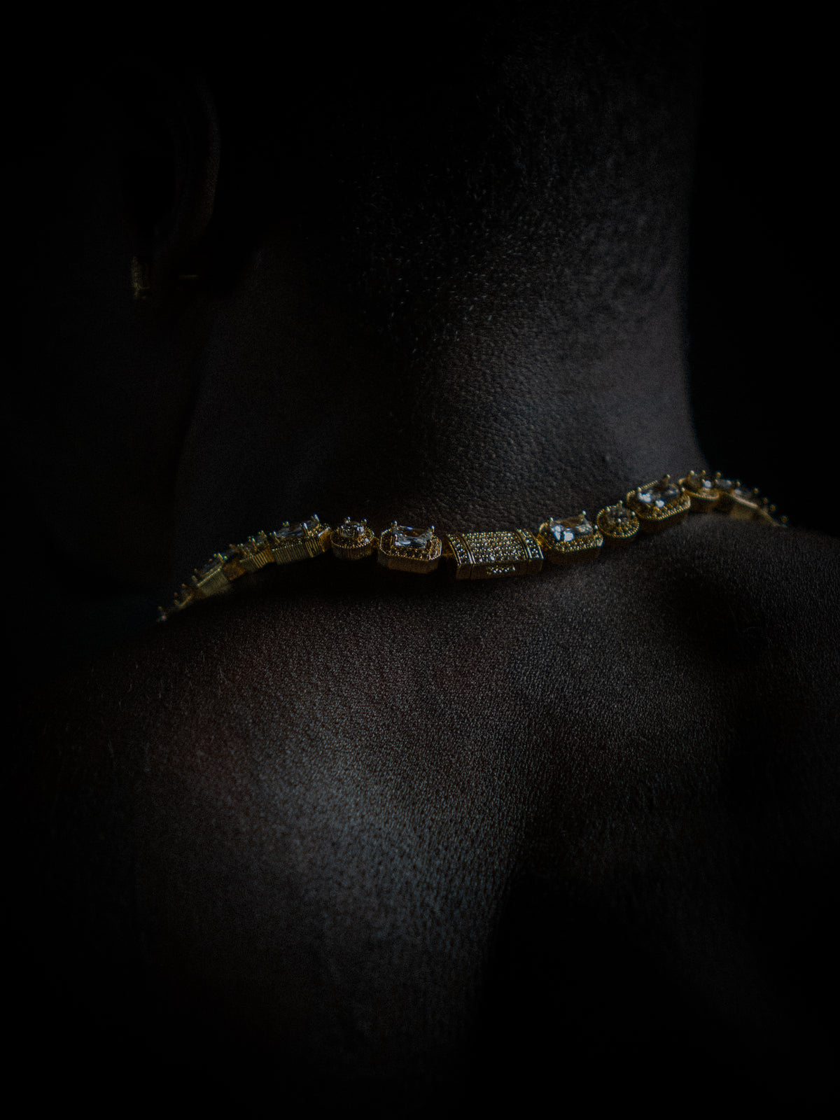 BAGUETTE ICED NECKLACE (GOLD) 10MM
