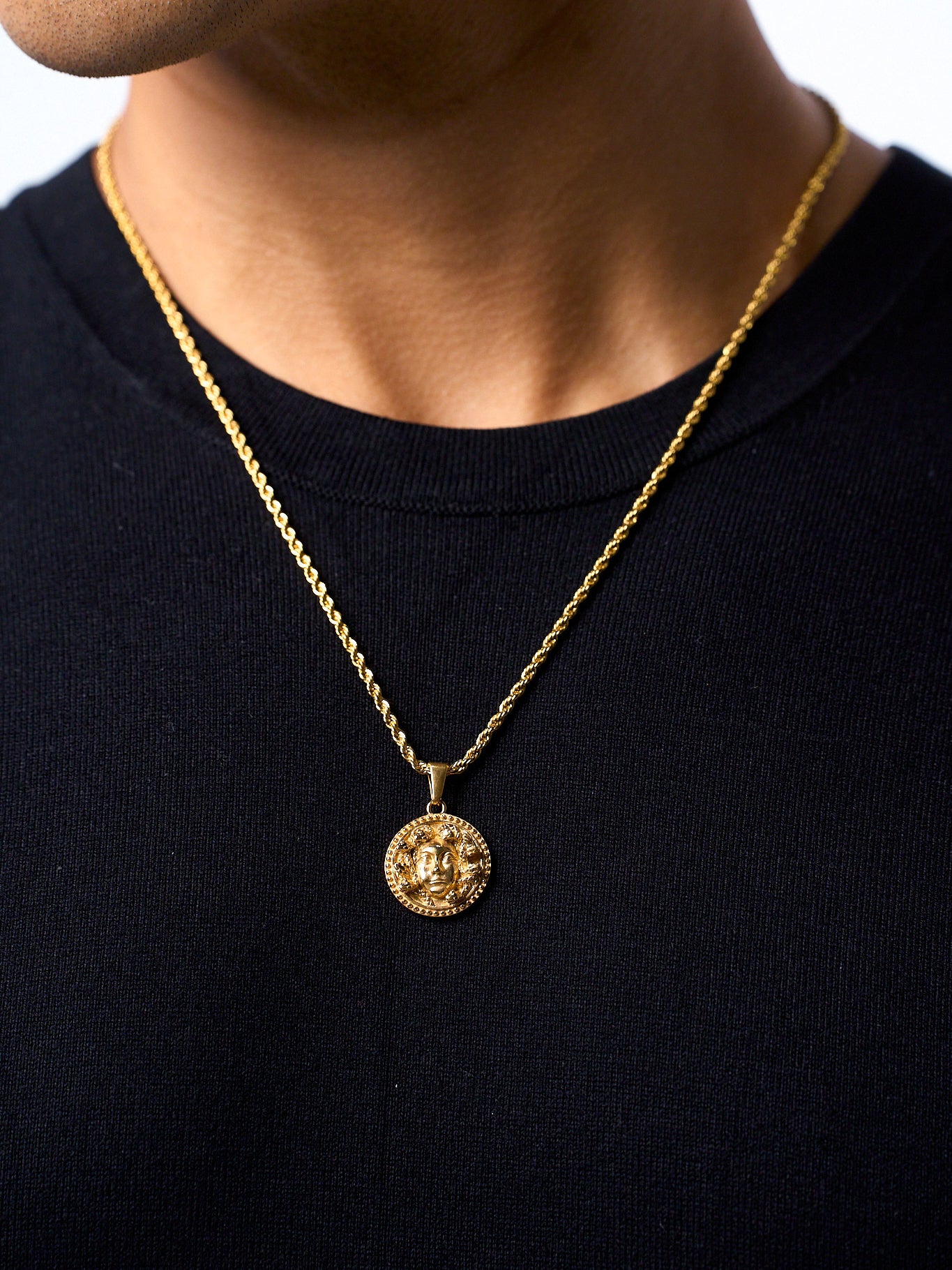 MEDUSA PENDANT (GOLD)