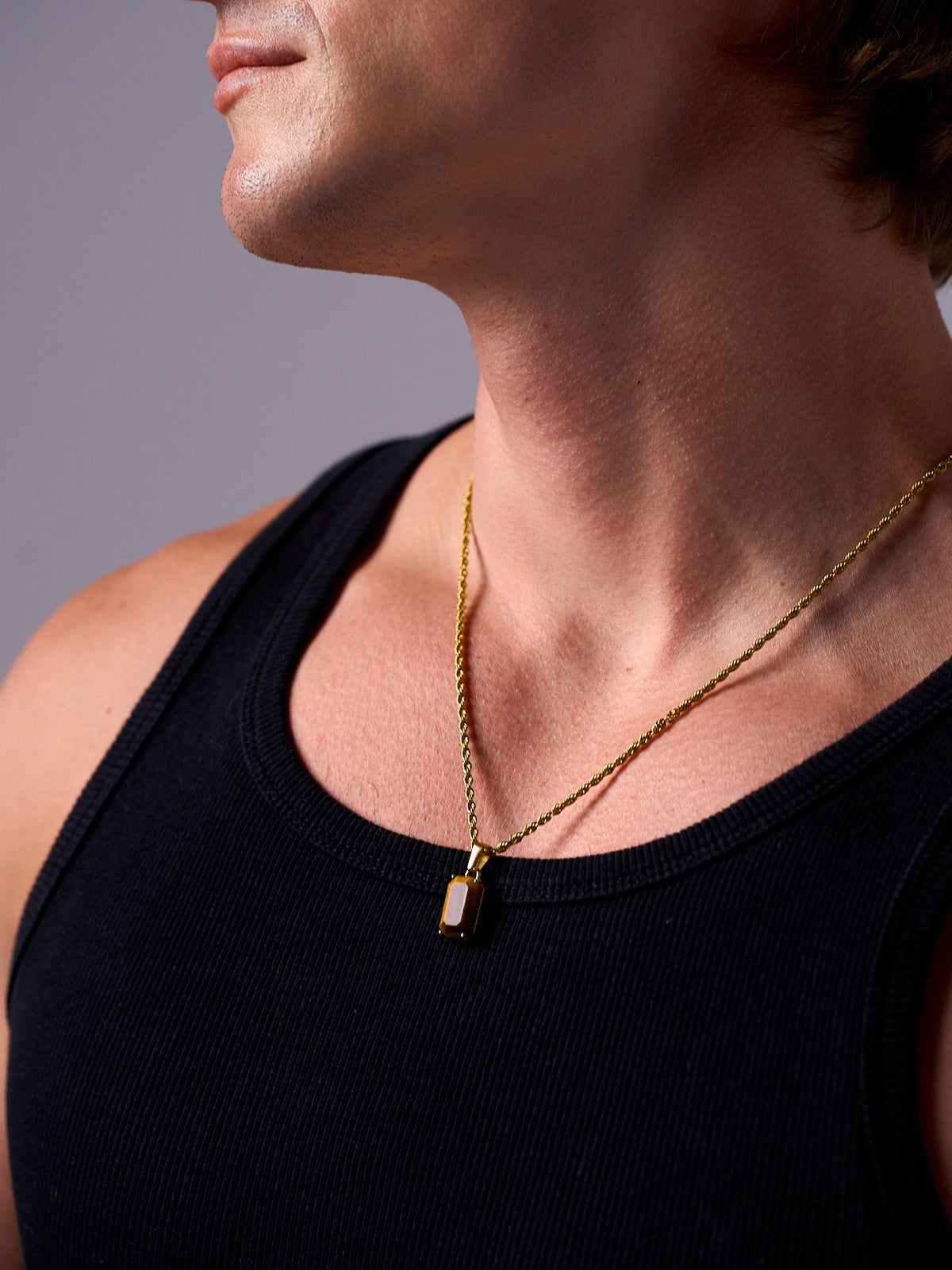 EMBR PENDANT (GOLD)