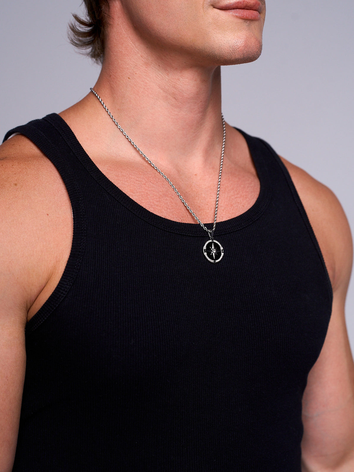 ICED COMPASS PENDANT (WHITE GOLD)