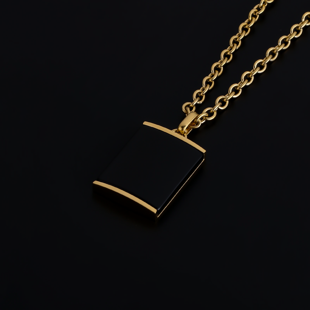 RECTANGULAR ONYX PENDANT (GOLD)